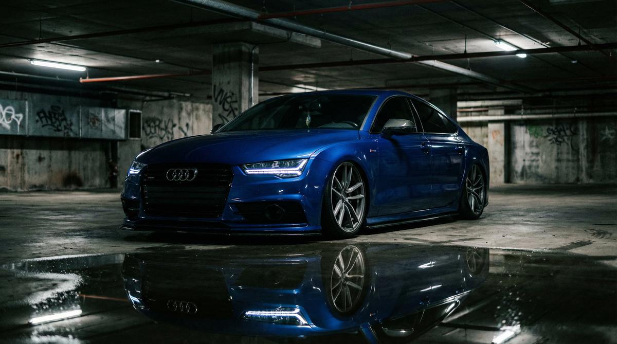 抖音风 - 奥迪A7夜景视频